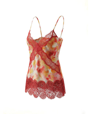 TOP CON SCOLLO A V E DETTAGLI IN PIZZO